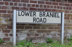 Lower Braniel Road sign