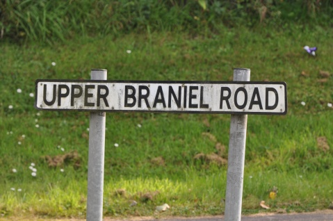 Upper Braniel Road sign